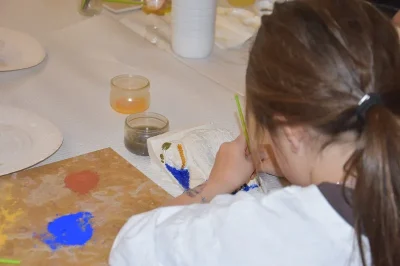 Atelier-en-famille-quotLes-couleurs-au-Moyen-Agequot-8211-30-10-2025-8211-Hastingues_2543919