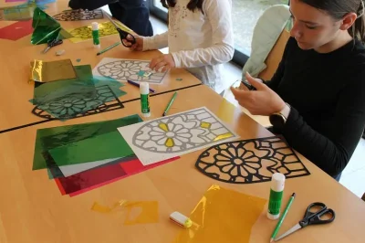 Atelier-enfants-quotApprentis-vitraillistesquot-8211-05-08-2026-8211-Domremy-la-Pucelle_3637675