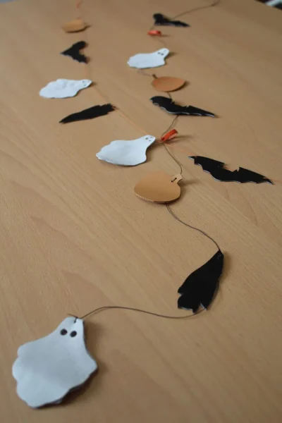 Atelier-fabrication-d039une-guirlande-d039halloween-en-cuir-8211-21-10-2026-8211-Saint-Junien_3862859