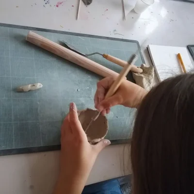 Atelier-modelage-8211-Le-monde-en-miniature-8211-Limoges-8211-24-08-2025-8211-Limoges_2798033