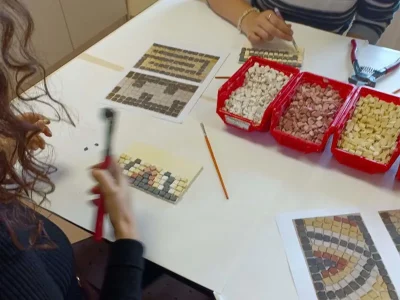 Atelier-mosaique-en-famille-8211-Grand_3127369
