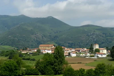 Ateliers-Manufacture-Pays-Basque-8211-L039Aparte-atelier-de-peinture-8211-28-10-2026-8211-Irissarry_3880887