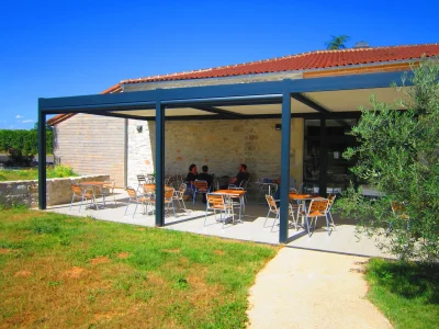 Au-Bout-de-la-Rue-8211-Serignac_3680320