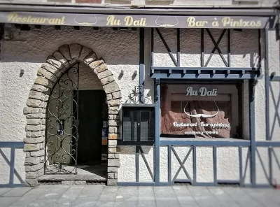 Au-Dali-8211-Pau_3510759