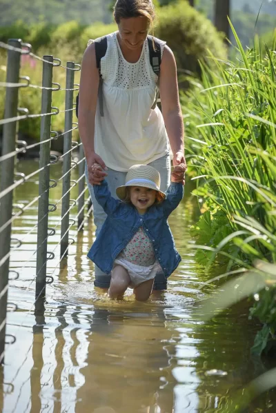 Au-Jardin-Pieds-Nus-au-Viaduc-de-la-Souleuvre-8211-Souleuvre-en-Bocage_1390617