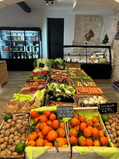 Au-Jardin-de-Florette-8211-Epicerie-fine-8211-Fontvieille_2861009