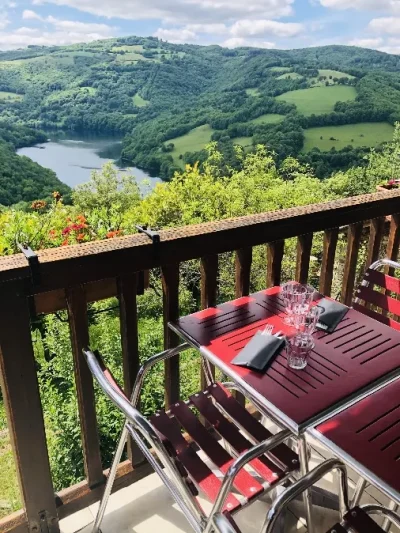 Auberge-du-Lac-8211-Restaurant-8211-Castelnau-de-Mandailles_2232404