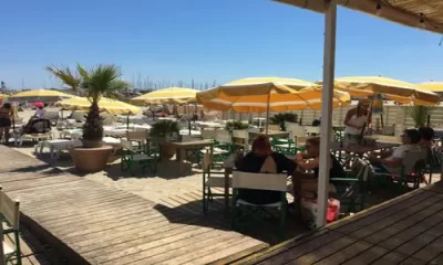 BAIN-DE-SOLEIL-LE_523276