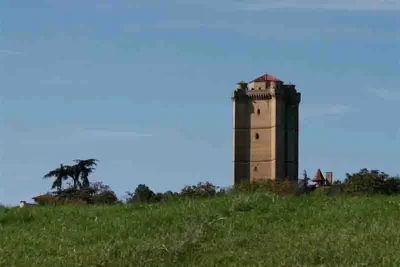 BUREAU-D039INFORMATION-TOURISTIQUE-MIRANDE-ASTARAC-8211-BASSOUES-8211-Bassoues_2409866