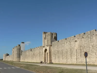 BUSCAPADE-LANGUEDOC-EXCURSIONS-EN-MINI-BUS_1138289