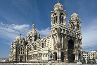 Balade-dans-les-nouveaux-quartiers-de-Marseille_25299
