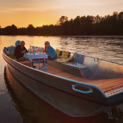 Balade-en-bateau-sur-la-Loire-aperobato-8211-Valloire-sur-Cisse_1715335