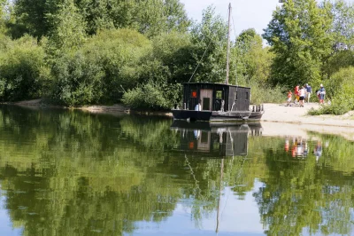 Balade-en-bateau-traditionnel-sur-la-Loire-avec-l039Observatoire-Loire-8211-Blois_1714956