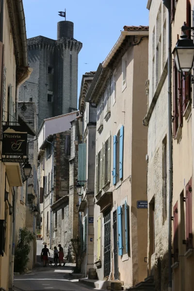 Balade-familiale-8211-Decouverte-du-patrimoine-au-coeur-du-centre-ancien-8211-Barbentane_2704060