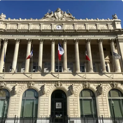 Balade-sur-la-rive-sud-du-Vieux-Port-8211-Marseille-1er-Arrondissement_2659201