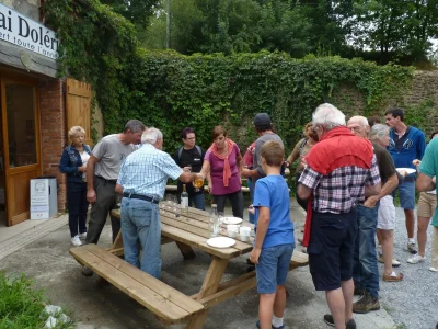 Balade-sur-le-quotchemin-de-la-Lignequotet-aperitif-vigneron-au-Chai-Doleris-8211-05-08-2025-8211-Lembeye_2571637