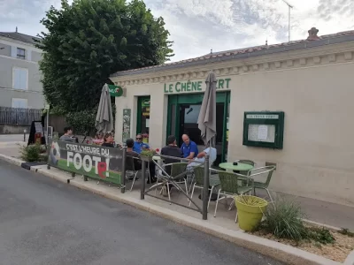 Bar-PMU-FDJ-restaurant-pizzeria-quotLe-Chene-Vertquot_478107