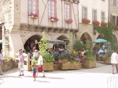 Bar-Pizzeria-des-Amis-8211-Sauveterre-de-Rouergue_2241789