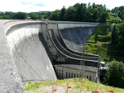 Barrage-de-Saint-Etienne-Cantales_341274