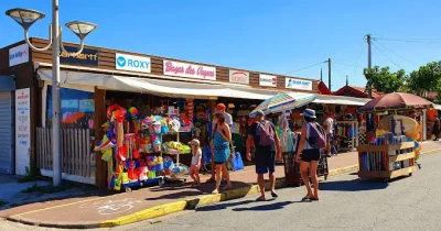 Bazar-des-Vagues-8211-Silvercoast-8211-Vendays-Montalivet_2092660-2