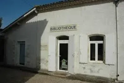 Bibliotheque-de-Saint-Estephe-8211-Saint-Estephe_2411051