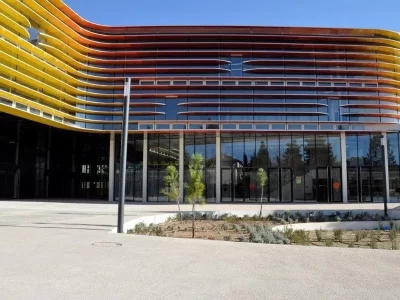 Bibliotheque-des-Fenouilleres_731447