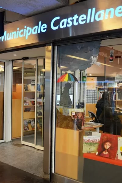 Bibliotheque-du-metro-Castellane_664725