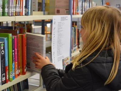 Bibliotheque-nicole-badina-8211-Benamenil_3886692