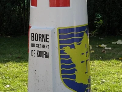 Borne-du-Serment-de-Koufra-quotVoie-de-la-2eme-DBquot-8211-Baccarat_3886682