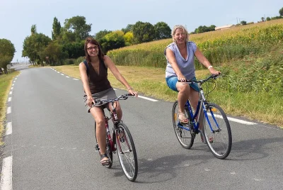 Boucles-velo-Les-combes-un-paysage-inscrit-au-patrimoine-mondial-8211-Saint-Emilion_1069829