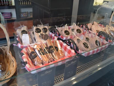 Boutique-Paul-Danjou-8211-Veritable-andouille-de-Vire-8211-Vire-Normandie_2826010