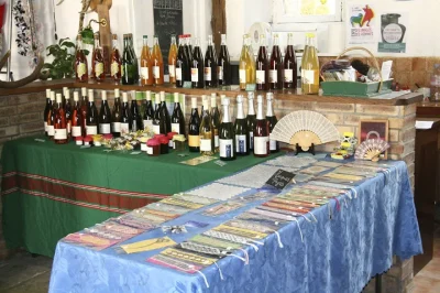 Boutique-quotArtisandartquot-8211-Montmorillon_2093060