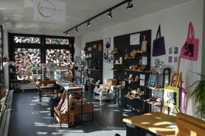 Boutique-quotAux-P039tites-Emplettesquot-de-l039Office-de-Tourisme-8211-Nexon-8211-Nexon_2173140