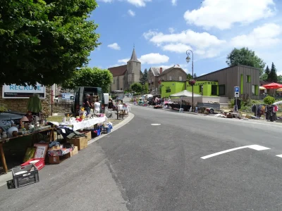 Brocante-vide-grenier-8211-15-06-2025-8211-Azerables_2301012