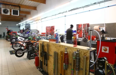 Bud-Racing_404875