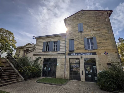 Bureau-d039Information-Touristique-de-Castillon-la-Bataille-8211-Office-de-Tourisme-Castillon-Pujols-8211-Castillon-la-Bataille_2593994