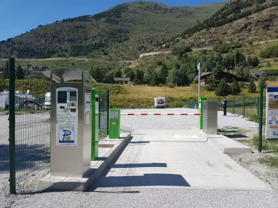 CAMPING-CAR-PARK-PORTE-PUYMORENS-8211-Porte-Puymorens_2489471