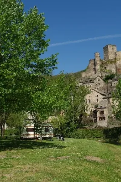 CAMPING-CARAVANING-LE-BOURG-DE-BELCASTEL-8211-Belcastel_2227568
