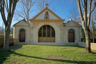 CHAPELLE-DU-TOMBEAU-DE-SAINT-CERATS_568042