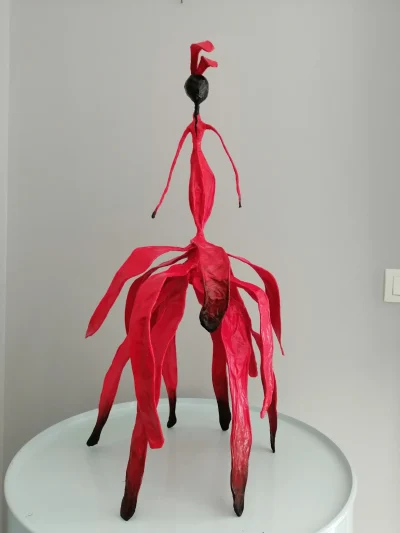 CHENEAU-ALICE-8211-CREATRICE-DE-POUPEES-DE-COLLECTION-EN-PAPIER-MACHE-8211-Noe_2704294