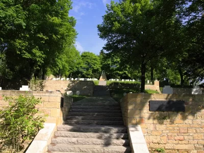 CIMETIERE-MILITAIRE-ALLEMAND-LONGUYON_305480