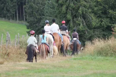 CRINS-DES-VOSGES-8211-MONITRICE-EQUESTRE_308808