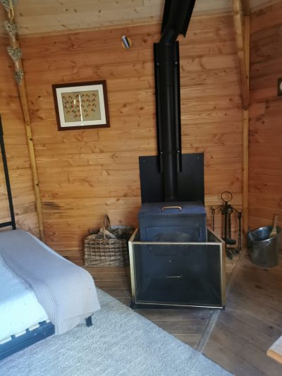 Cabane-sur-Pilotis-les-Bois-de-Saint-Auvent_120159