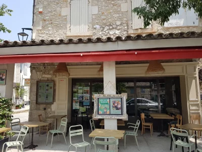 Cafe-du-Centre-8211-Eygalieres_2864081
