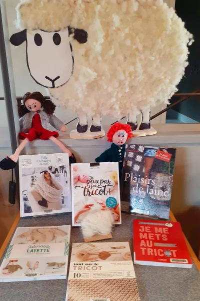 Cafe-tricot-crochet-broderie-a-la-Maison-du-Pere-Castor-8211-19-09-2025-8211-Meuzac_3065299
