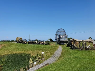 Camp-de-base-de-la-Compagnie-F-Honoraire-les-Fusiliers-Mont-Royal-sur-la-Station-Radar-44-8211-03-06-2025-8211-Douvres-la-Delivrande_2634379