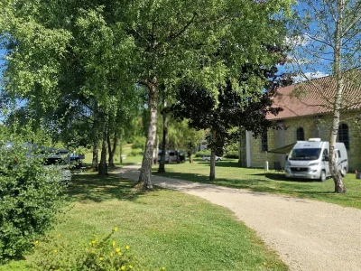 Camping-Pierre-Cochenet-8211-Futeau_3225850