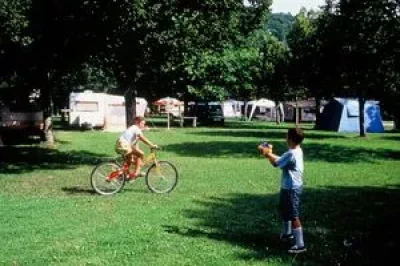Camping-Puy-de-Faux-8211-Faux-la-Montagne_1880260