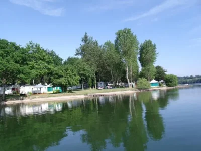 Camping-St-Etienne-8211-Lac-de-Villefranche-de-Panat-8211-Villefranche-de-Panat_2227510