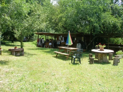 Camping-a-la-Ferme-quotLe-Lac-Rougequot-8211-Lachapelle-Auzac_1758950